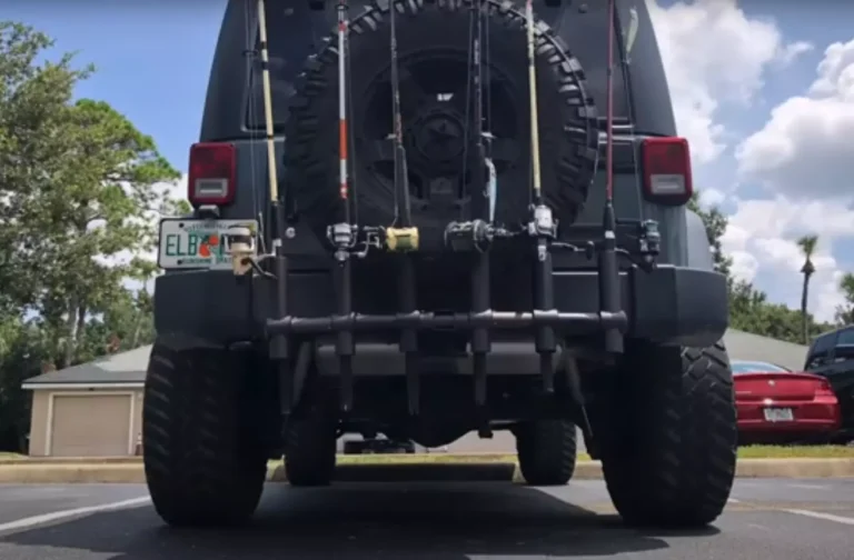 Jeep fishing rod holder