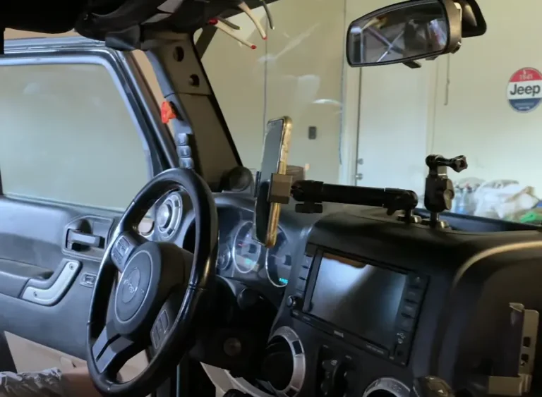 Bulletpoint RubiGrid Dash Mount Platform Phone Holder mounted on our Jeep Wrangler, its our number one Jeep Wrangler Phone Mount