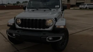 A powerful White Jeep Gladiator Pickup